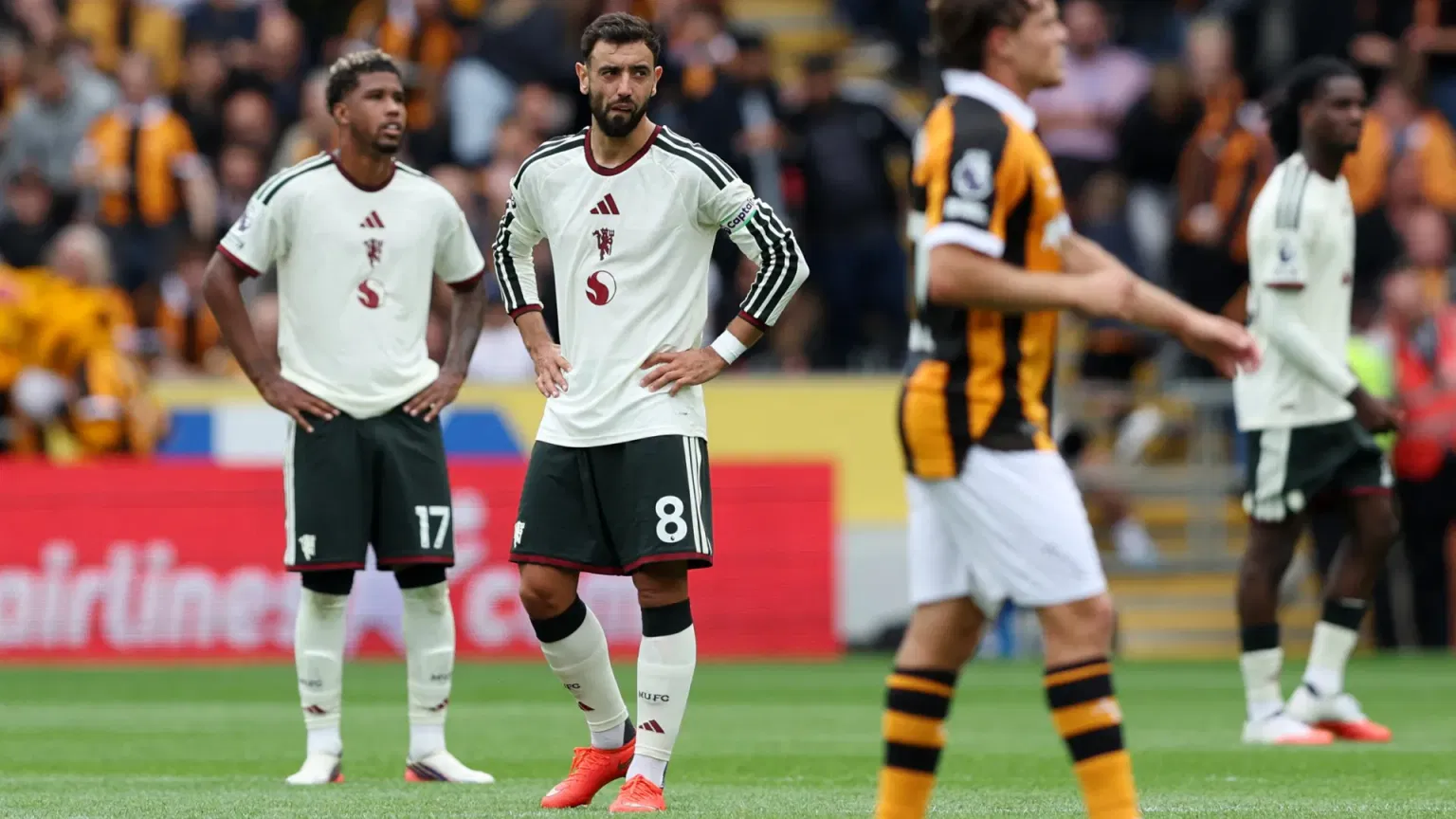 Hull City Stun Man United 2-0 on Premier League Return