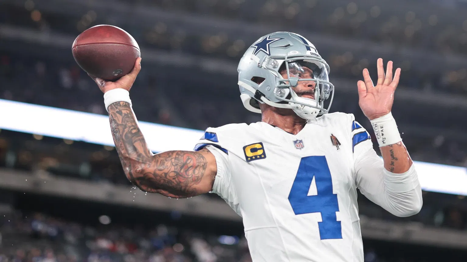 Cowboys vs Giants: New Coaches, New QBs, Same Rivalry