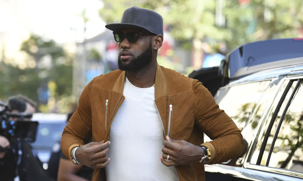 lebron james net worth_65c417a1 f204 4387 b842 3d557ffacfc4