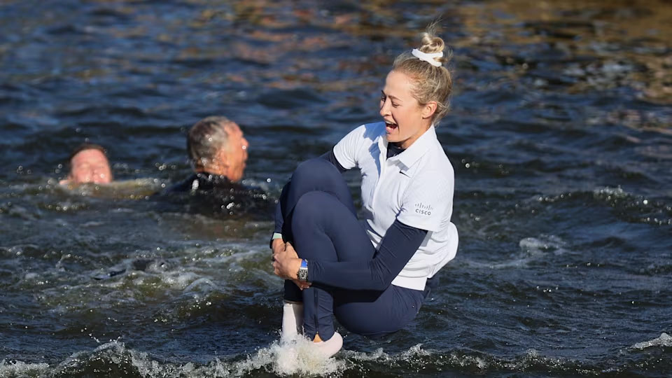 nelly korda  a swinging success_151d65ce b453 4429 ab07 a7bb7fd83403