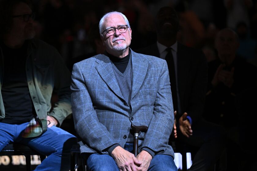phil jackson leadership on and off the court_9f3f6e51 3c54 4040 adf4 8d74926d99c0