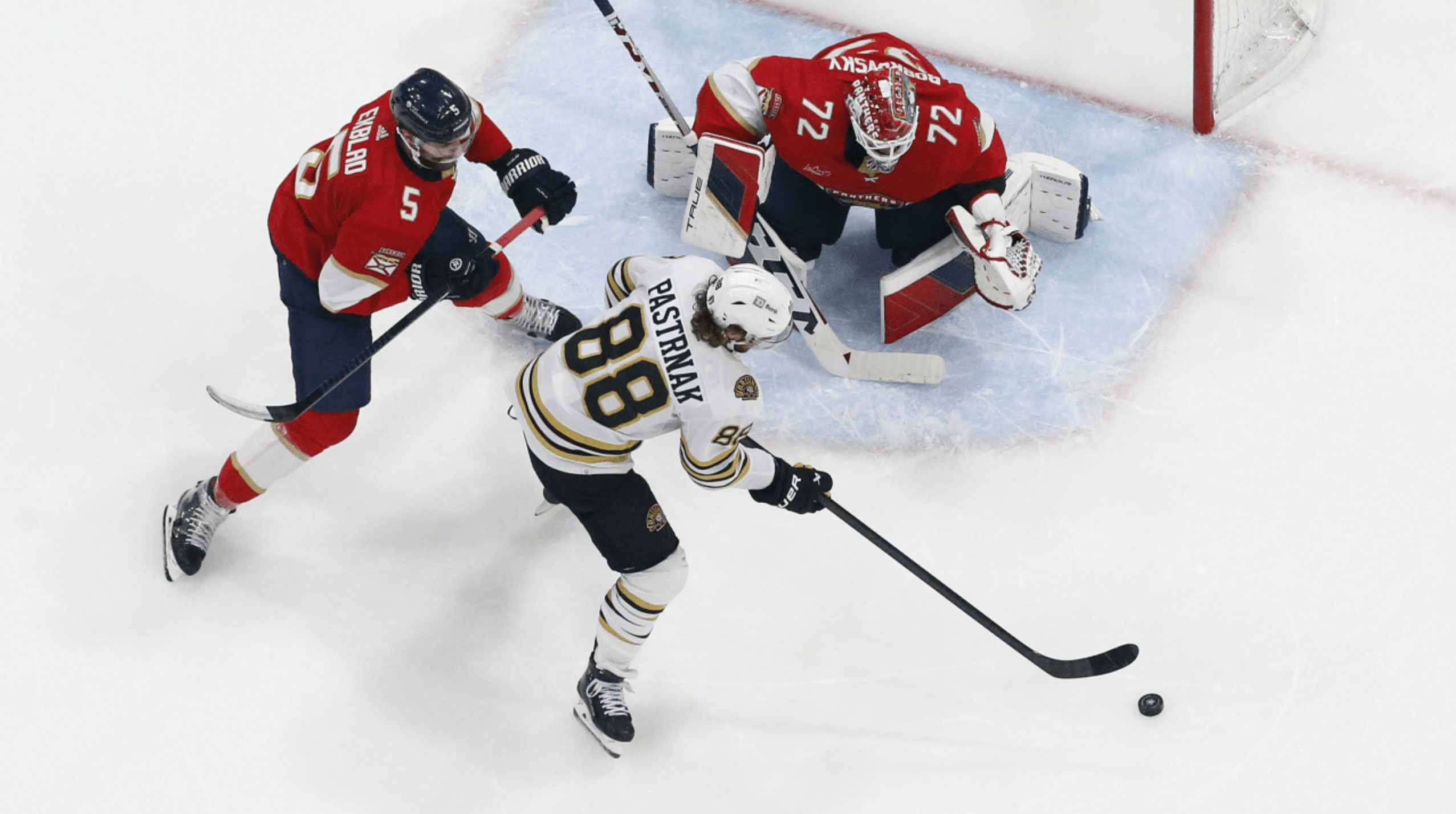 how many games are in an nhl season _b5ed7213 39dc 4a5d 8690 cad59eb3d155
