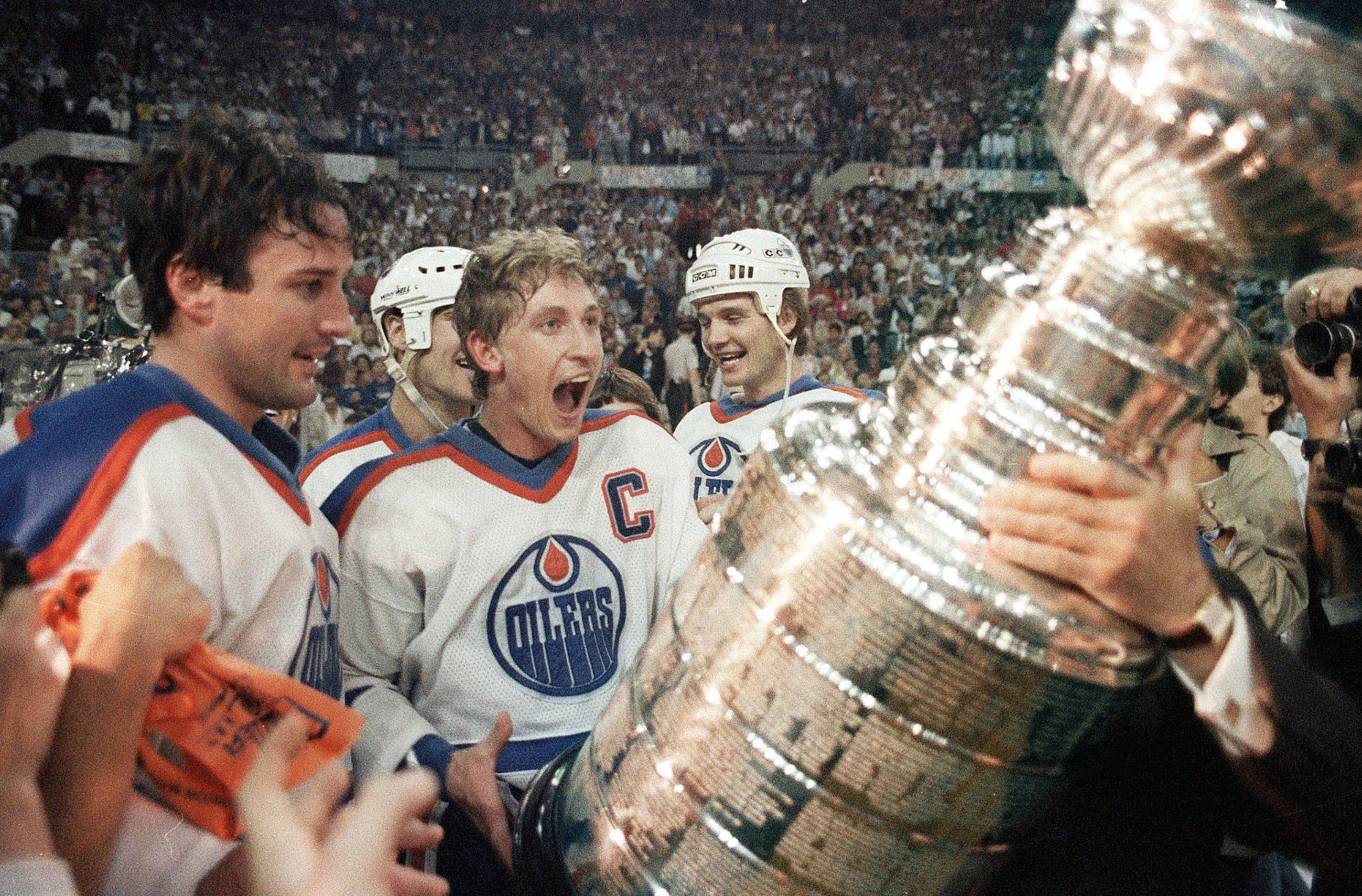 how many stanley cups did wayne gretzky win _1e2b6aed f87b 4c98 8c6e 28b39bef8036