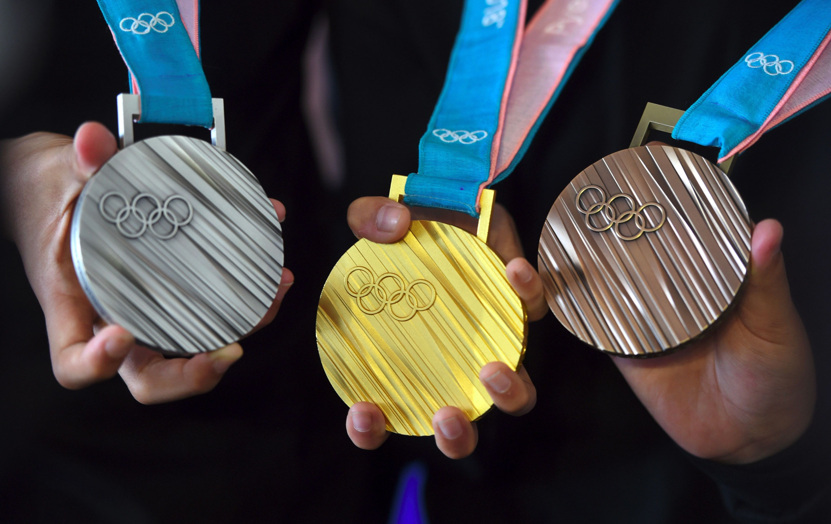 are olympic gold medals really gold_7d5085ab 062a 464c 8668 ceb98a766a95