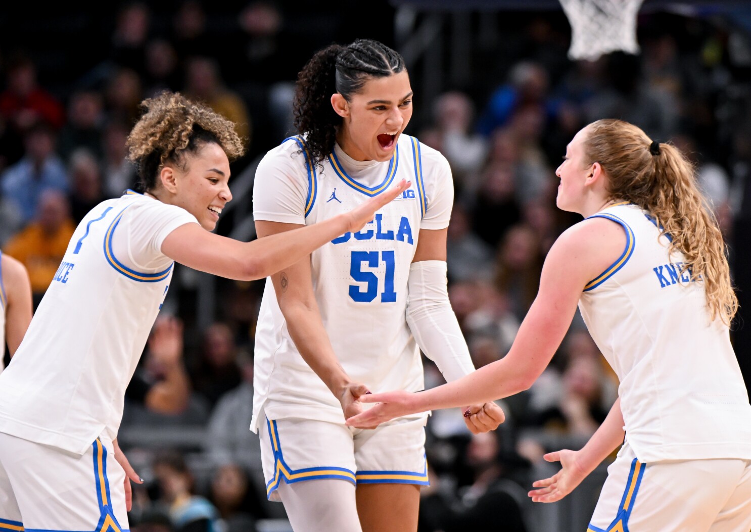 Women's March Madness 2026: Historic Triple-Double Highlights First Round Action