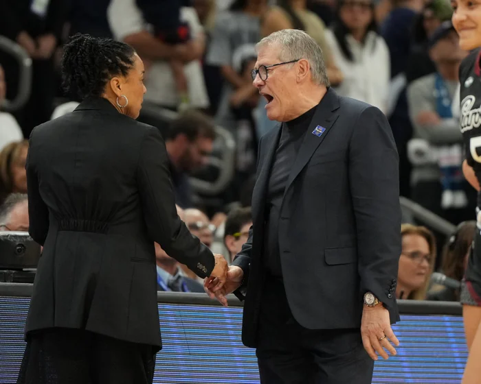 Geno Auriemma Apologizes for Heated Exchange with Dawn Staley After Final Four Loss