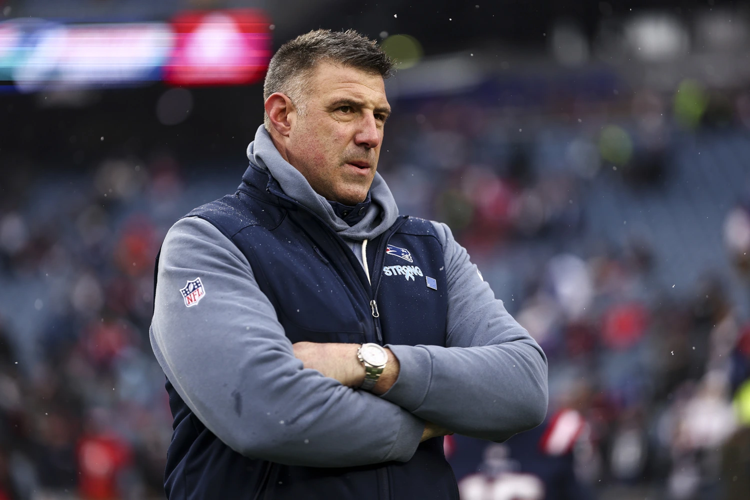 Mike Vrabel Steps Away from Patriots for Counseling Amid Dianna Russini Photo Controversy